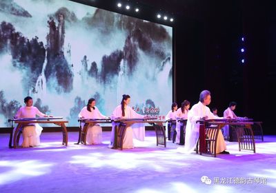 “聆古琴講座 品古韻留聲”古琴文化交流會(huì)圓滿(mǎn)舉行——張金橋先生引領(lǐng)聽(tīng)眾共赴千年琴韻之旅